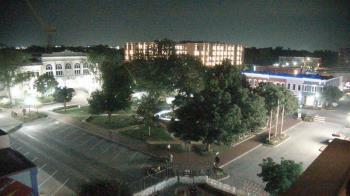 Weather camera view of Walton�s 5 & 10.